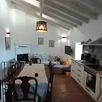 Totolos In Lazaratika Corfu Agios Panteleimon (Corfu)