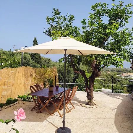 Hébergement de vacances Totolos In Lazaratika Corfu