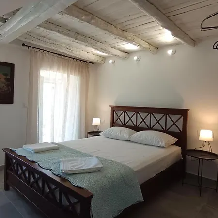Totolos In Lazaratika Corfu Semesterbostad Agios Panteleimon (Corfu)