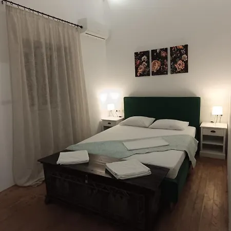 Totolos In Lazaratika Corfu Semesterbostad *