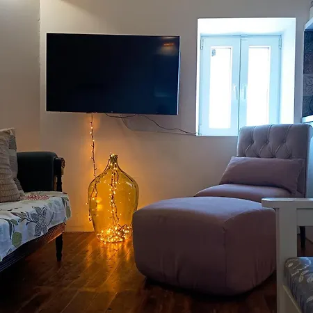 Hébergement de vacances Totolos In Lazaratika Corfu Agios Panteleimon (Corfu)