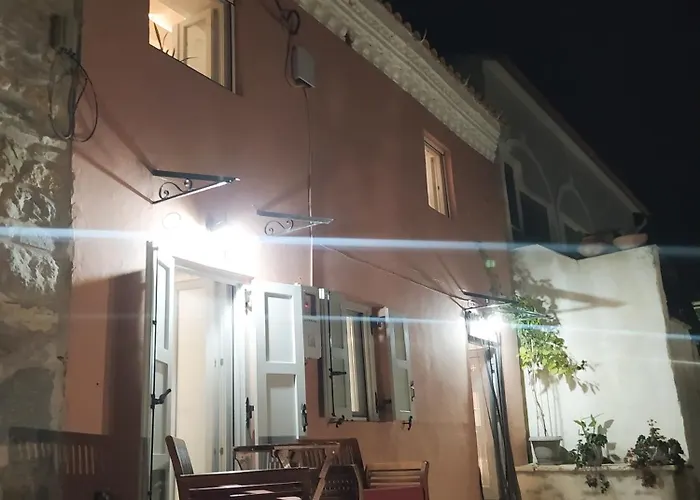 Totolos In Lazaratika Corfu