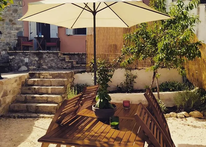 Totolos In Lazaratika Corfu *