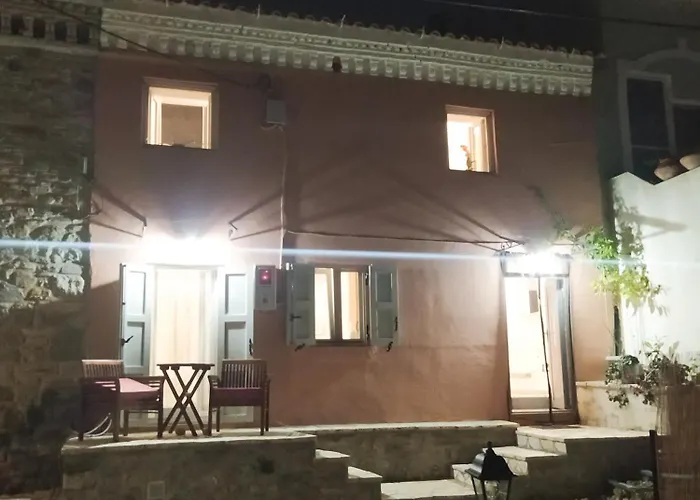 Totolos In Lazaratika Corfu Semesterbostad *