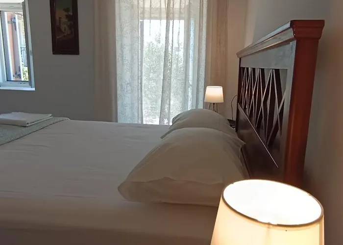 Semesterbostad Totolos In Lazaratika Corfu Agios Panteleimon (Corfu)