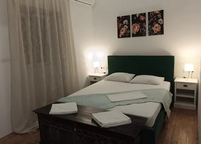 Totolos In Lazaratika Corfu Semesterbostad *