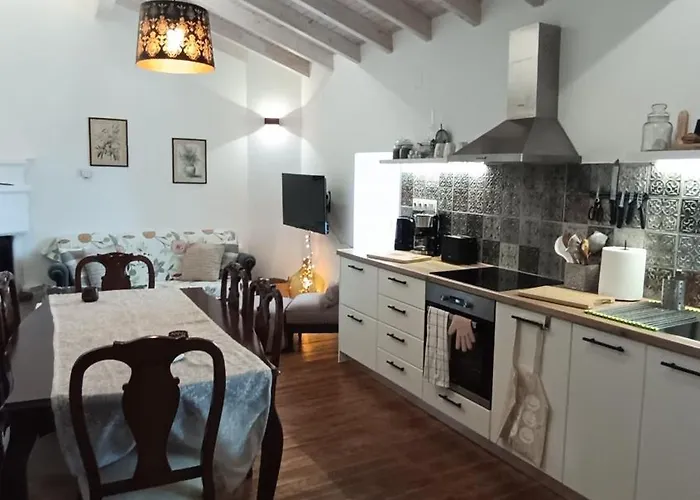 Totolos In Lazaratika Corfu Semesterbostad Agios Panteleimon (Corfu)